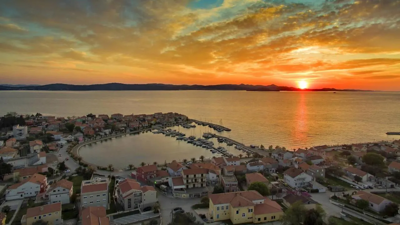 Apartment Stipe Bibinje 0*,  Croatia